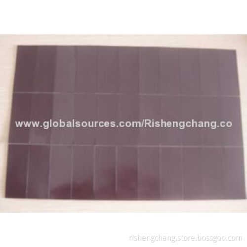 Flexible magnetic rubber sheet, can be stuck on fridge, door and other iron goods to decorate